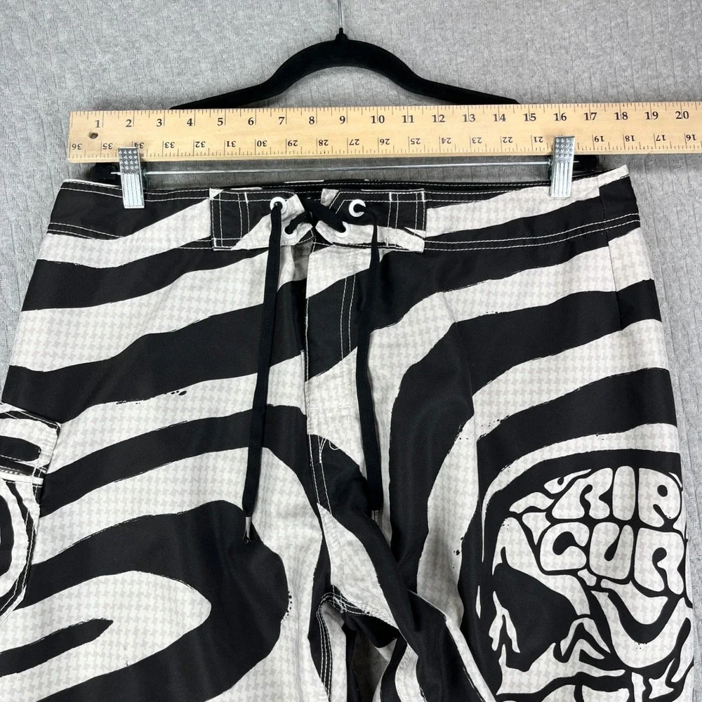 Vintage Rip Curl Boardshorts Men 38 Fits 36 Taylor Knox Skull Zebra Houndstooth
